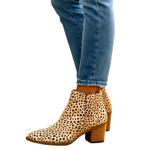 Maurices 8.5 Chetta Print Women's Chelsea Ankle Boots 2 Inch High Heel 8 1/2 - Picture 1 of 7